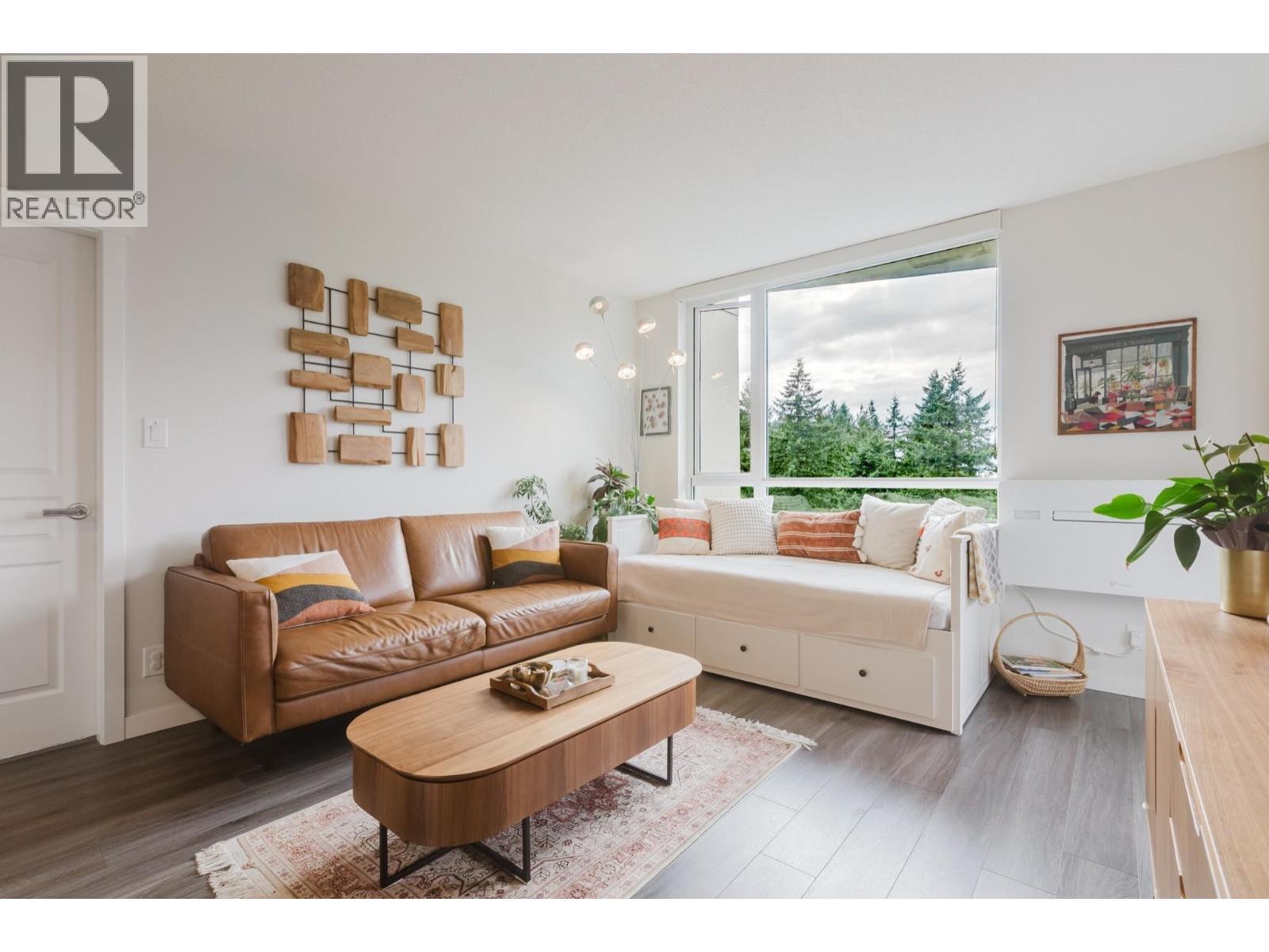 1305 3096 Windsor Gate, Coquitlam, British Columbia V3B 0P4 - Photo 3 - R3151479