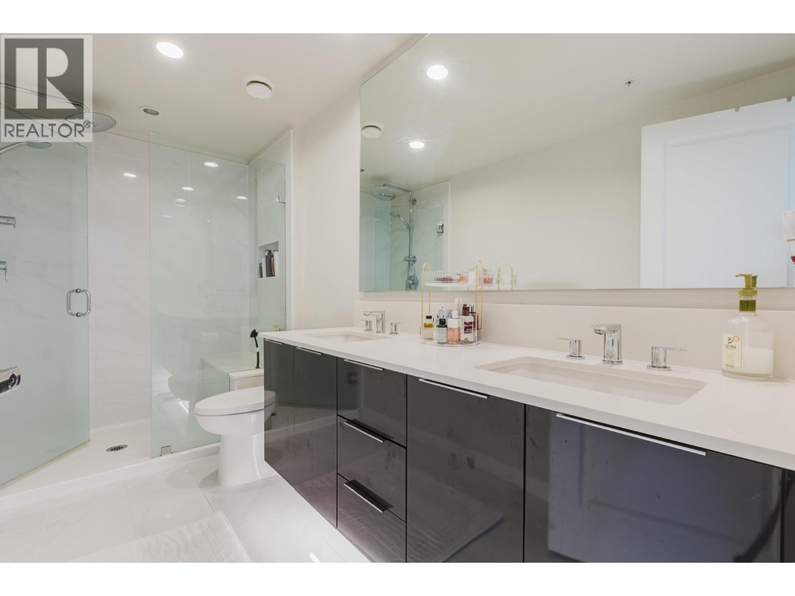 1305 3096 Windsor Gate, Coquitlam, British Columbia V3B 0P4 - Photo 12 - R3151479