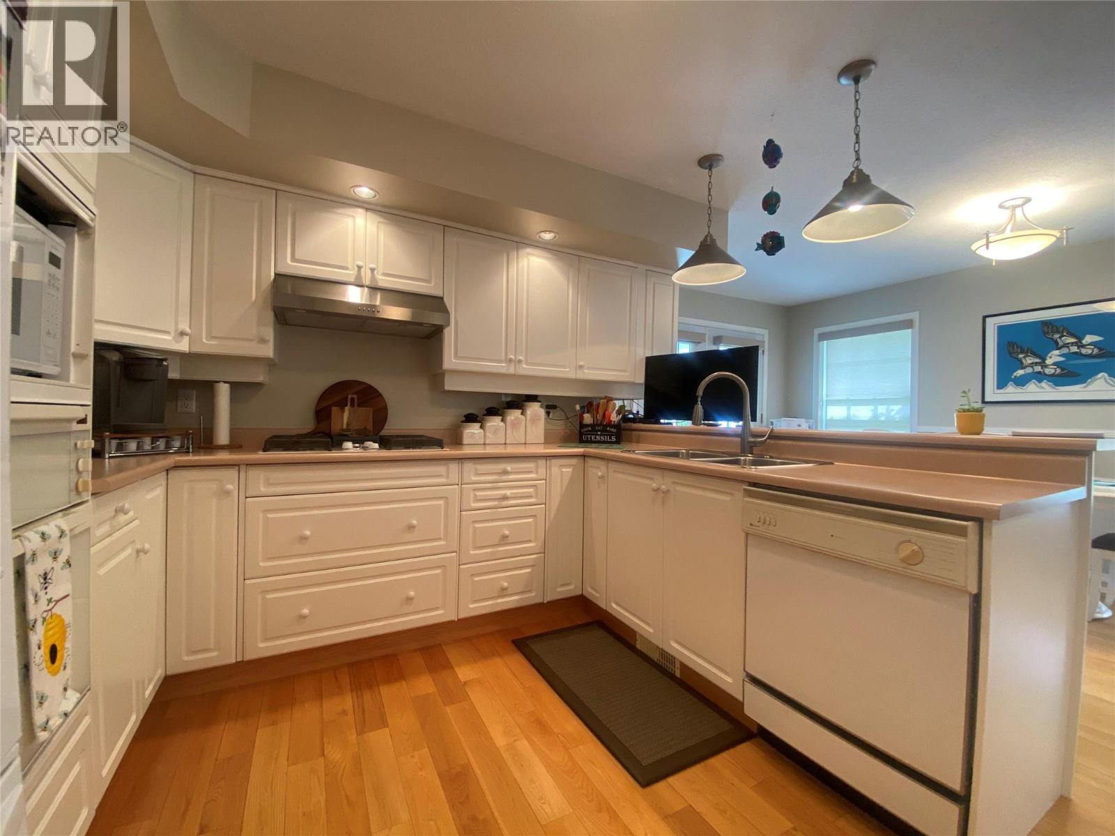 765 Jasper Avenue, Grand Forks, British Columbia  V0H 1H4 - Photo 12 - 10395490