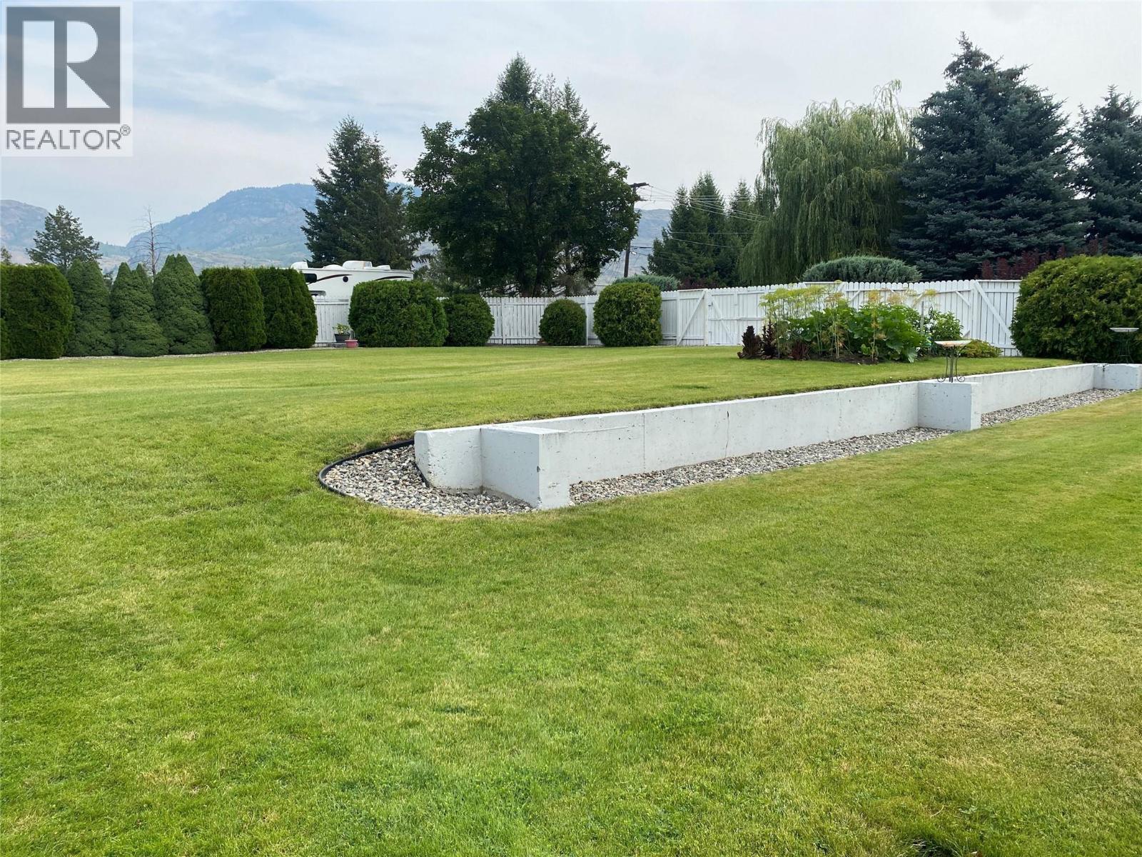 765 Jasper Avenue, Grand Forks, British Columbia  V0H 1H4 - Photo 40 - 10395490