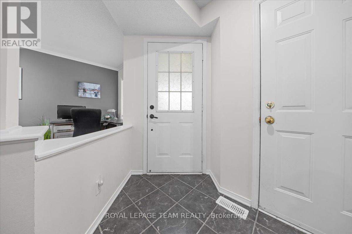 115 Fairlop Way, Ottawa, Ontario  K2J 5B6 - Photo 4 - X13627468