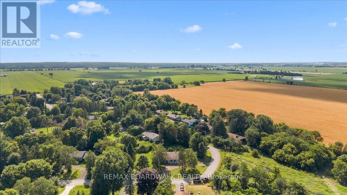 201 Linda Loop, Ottawa, Ontario K0A 2H0 - Photo 35 - X13627508
