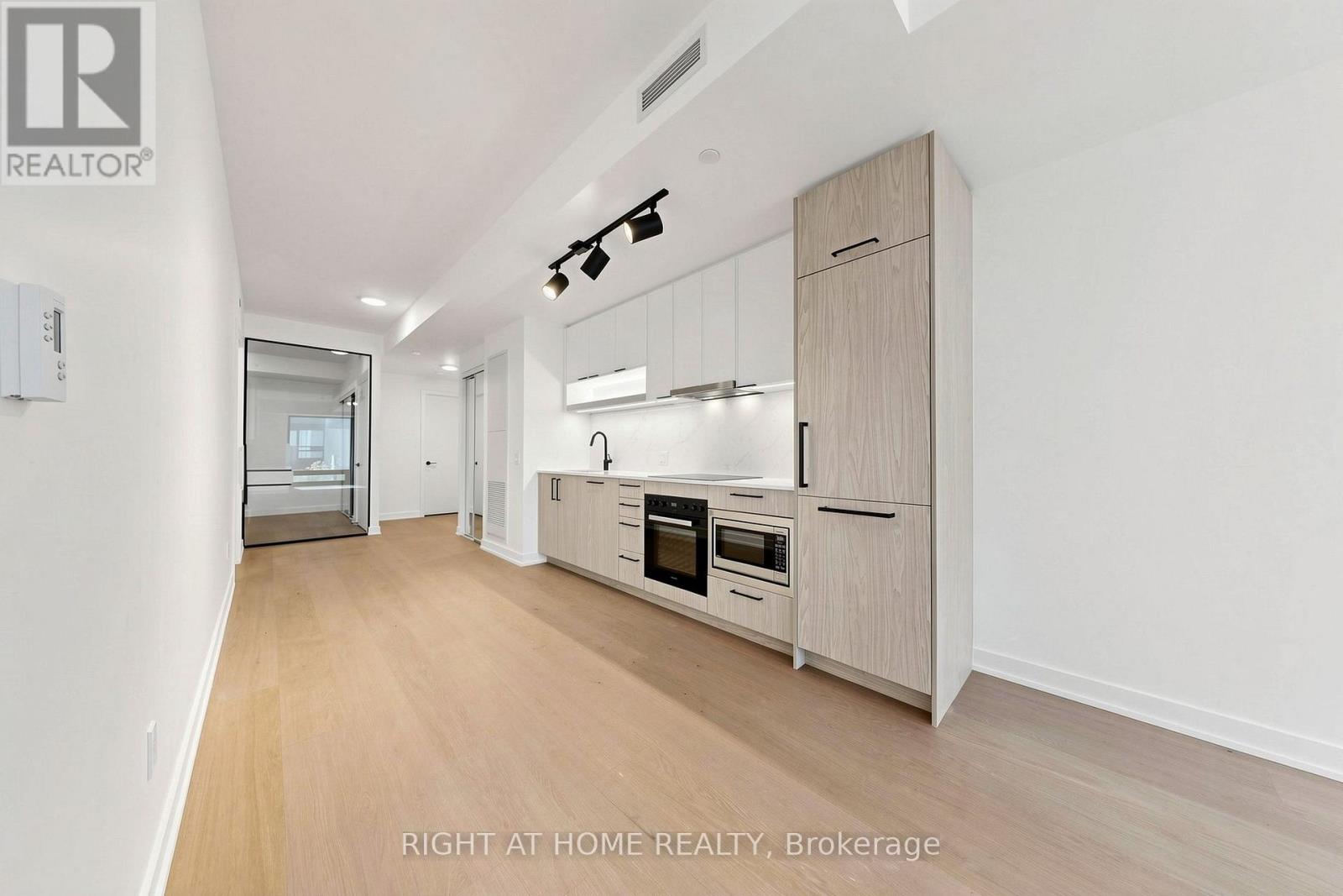 536 - 91 Montclair Avenue, Toronto, Ontario  M5P 0B1 - Photo 11 - C13627444