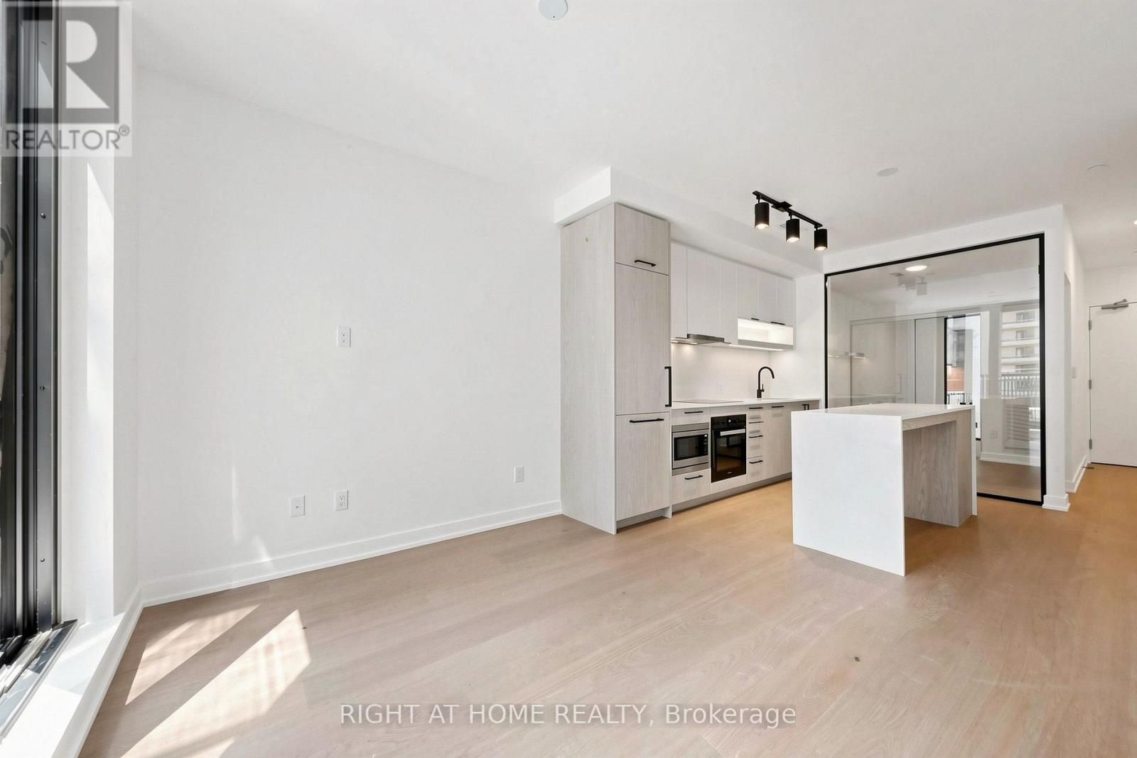 832 - 91 Montclair Avenue, Toronto (Forest Hill South), Ontario  M5P 0B1 - Photo 6 - C13627470