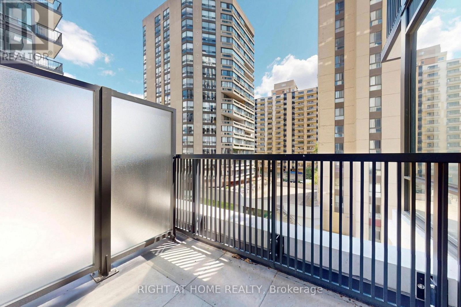 837 - 91 Montclair Avenue, Toronto (Forest Hill South), Ontario  M5P 0B1 - Photo 37 - C13627482