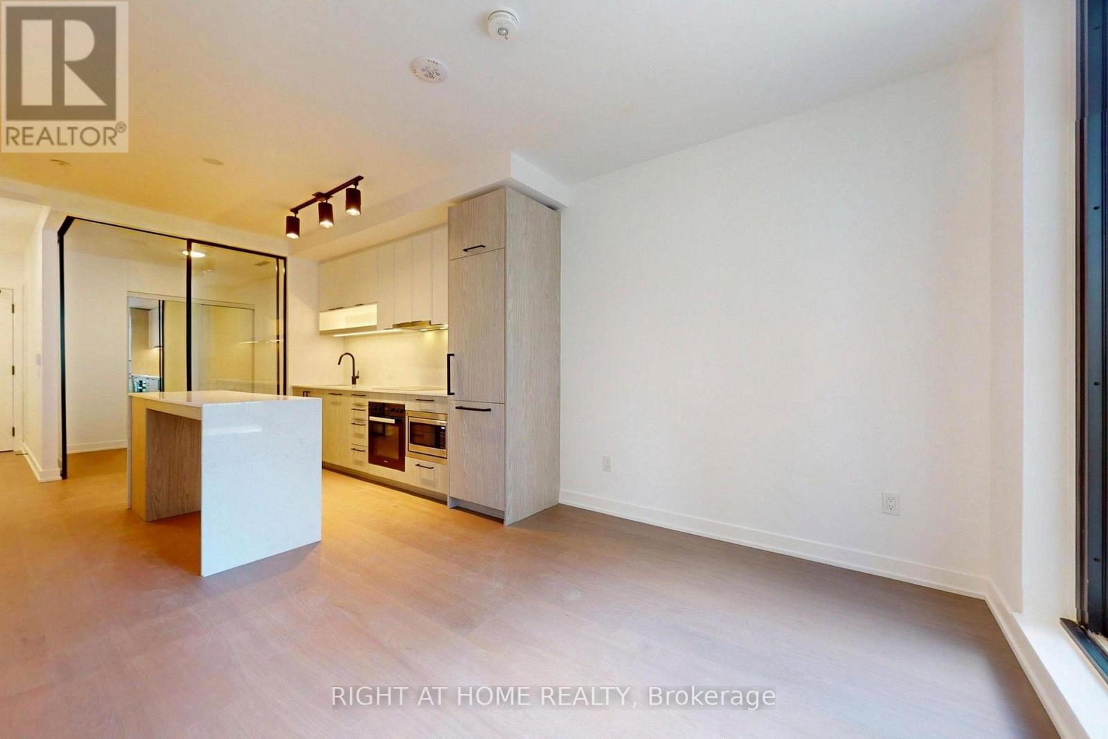 837 - 91 Montclair Avenue, Toronto (Forest Hill South), Ontario  M5P 0B1 - Photo 9 - C13627482