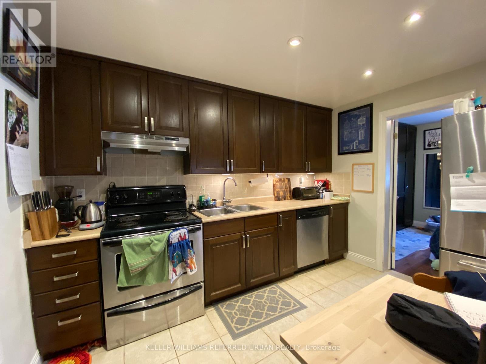 Main - 429 Ossington Avenue, Toronto (Trinity-Bellwoods), Ontario  M6J 3A6 - Photo 3 - C13627488