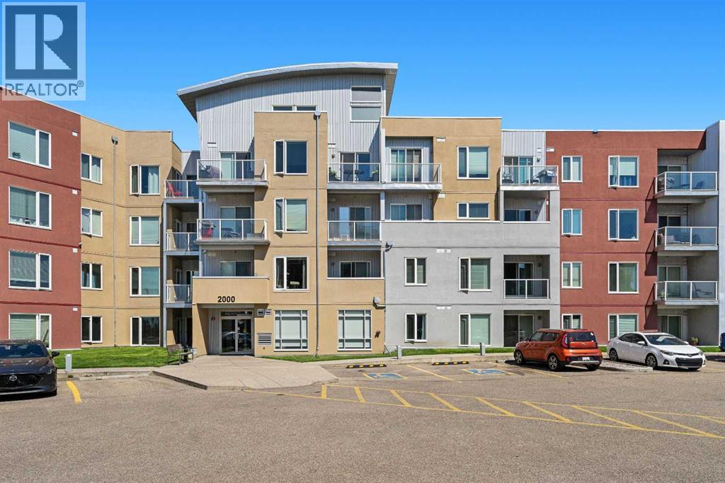 2307, 604 East Lake Boulevard NE, Airdrie, Alberta