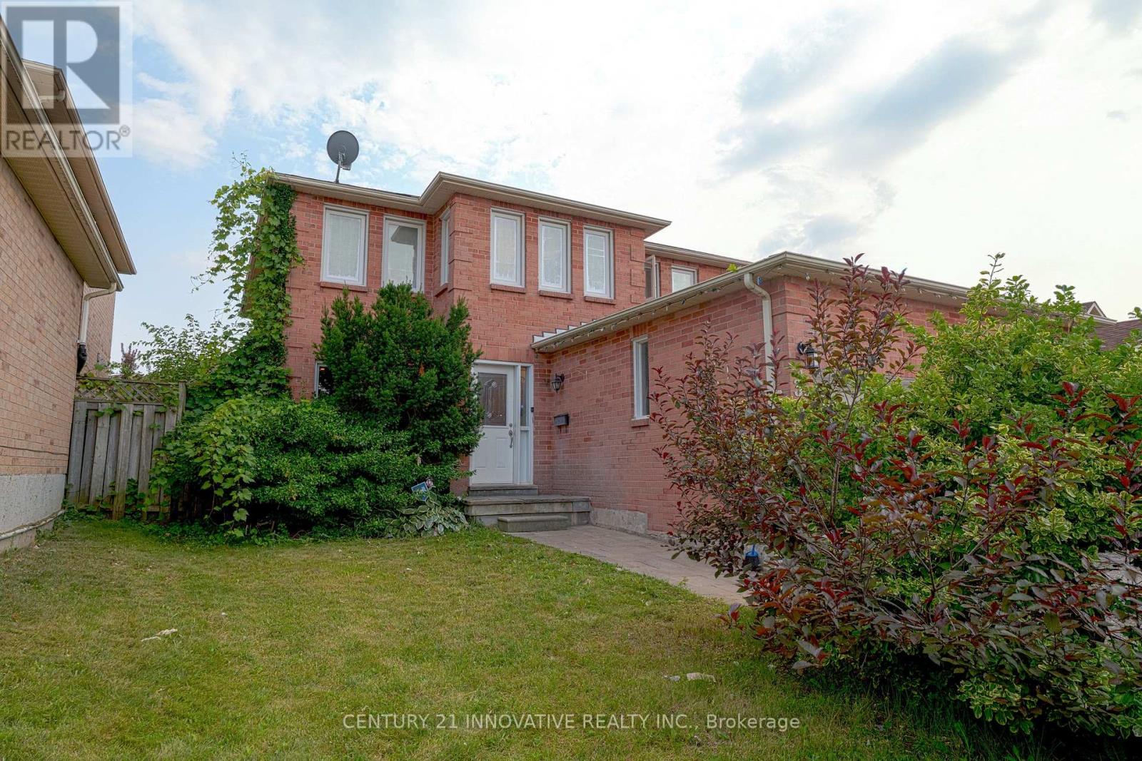 35 Magill Drive, Ajax, Ontario  L1T 3H7 - Photo 2 - E13627498