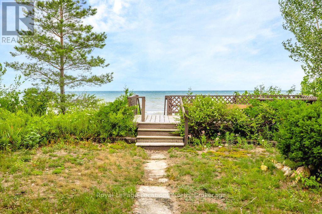 1864 Shore Lane, Wasaga Beach, Ontario  L9Z 1V2 - Photo 13 - S13627442