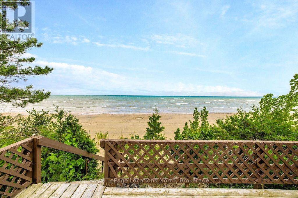 1864 Shore Lane, Wasaga Beach, Ontario  L9Z 1V2 - Photo 15 - S13627442