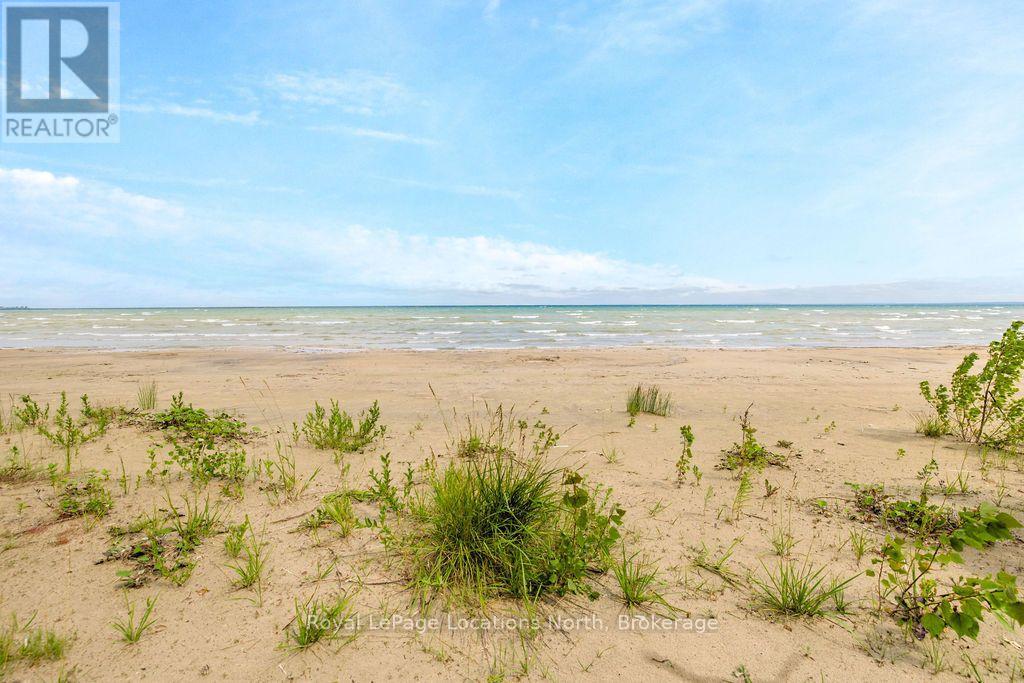 1864 Shore Lane, Wasaga Beach, Ontario  L9Z 1V2 - Photo 21 - S13627442