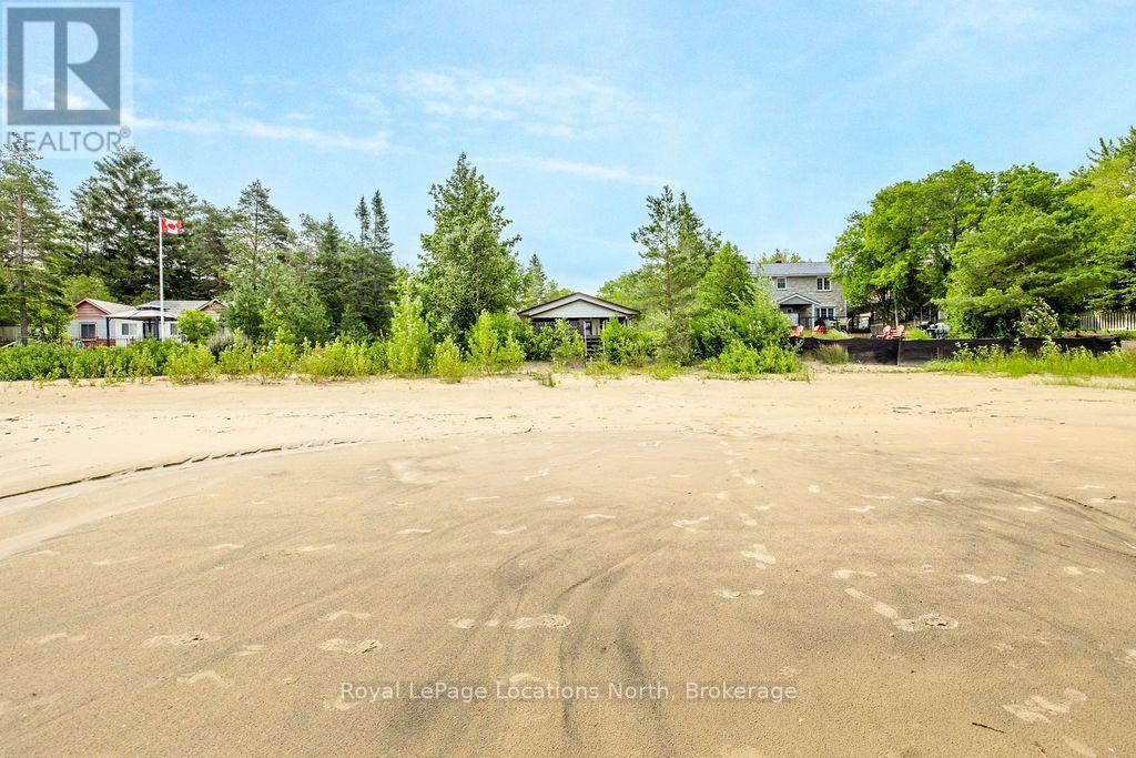 1864 Shore Lane, Wasaga Beach, Ontario  L9Z 1V2 - Photo 5 - S13627442