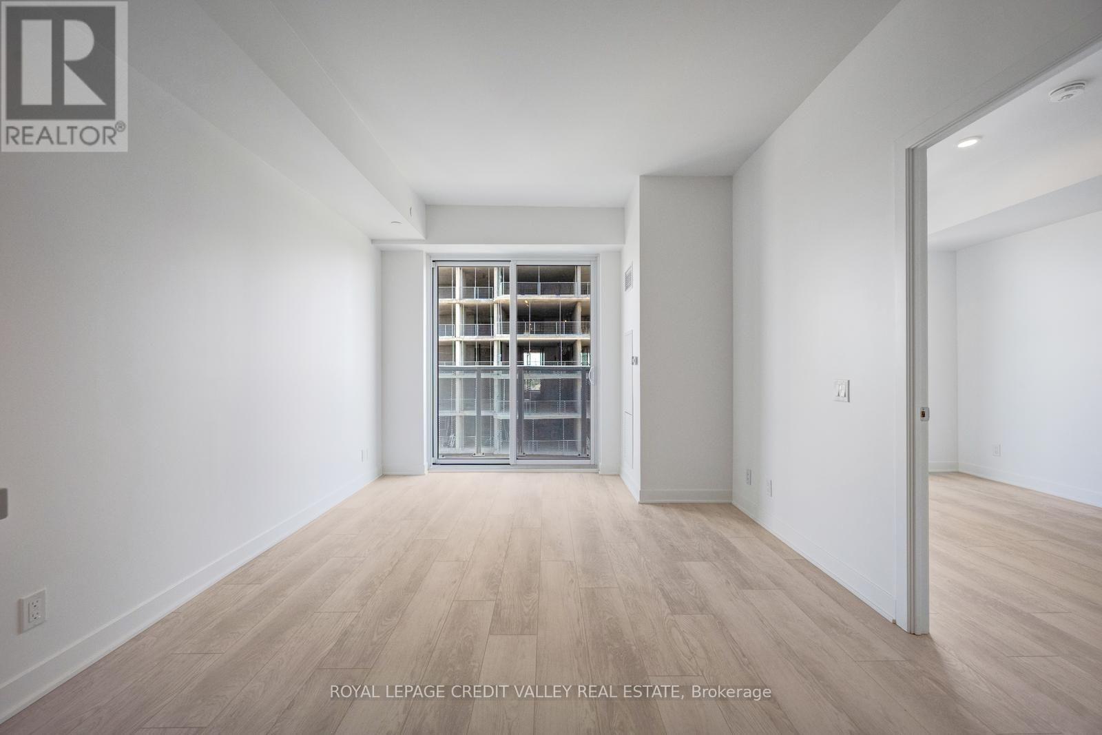 6 Flavelle Trail, Vaughan, Ontario  L4L 0M8 - Photo 13 - N13627460