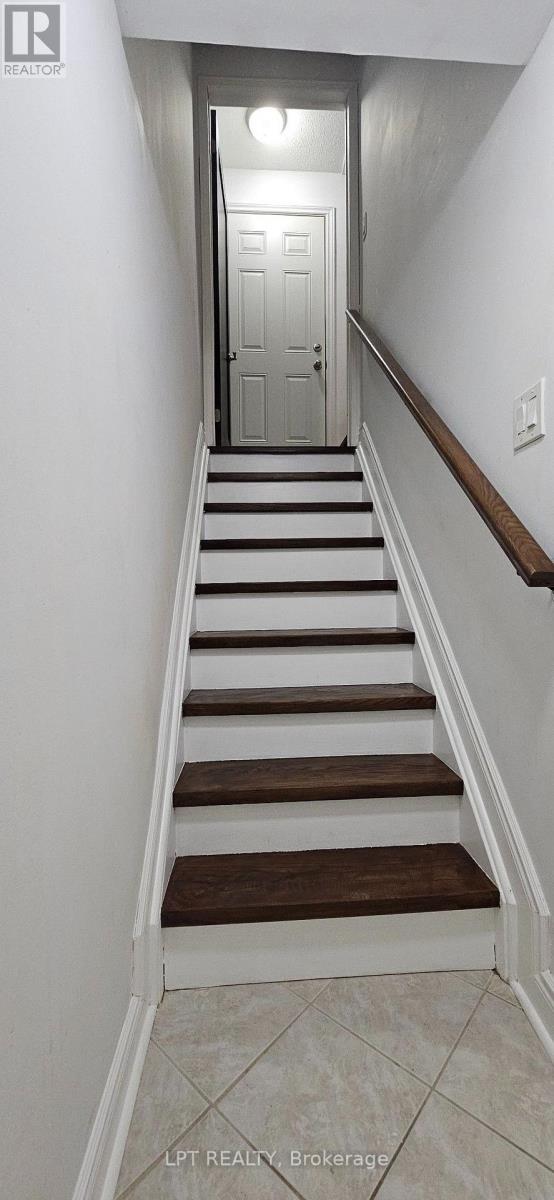 103 Howling Crescent, Ajax, Ontario  L1S 7R9 - Photo 16 - E13625256