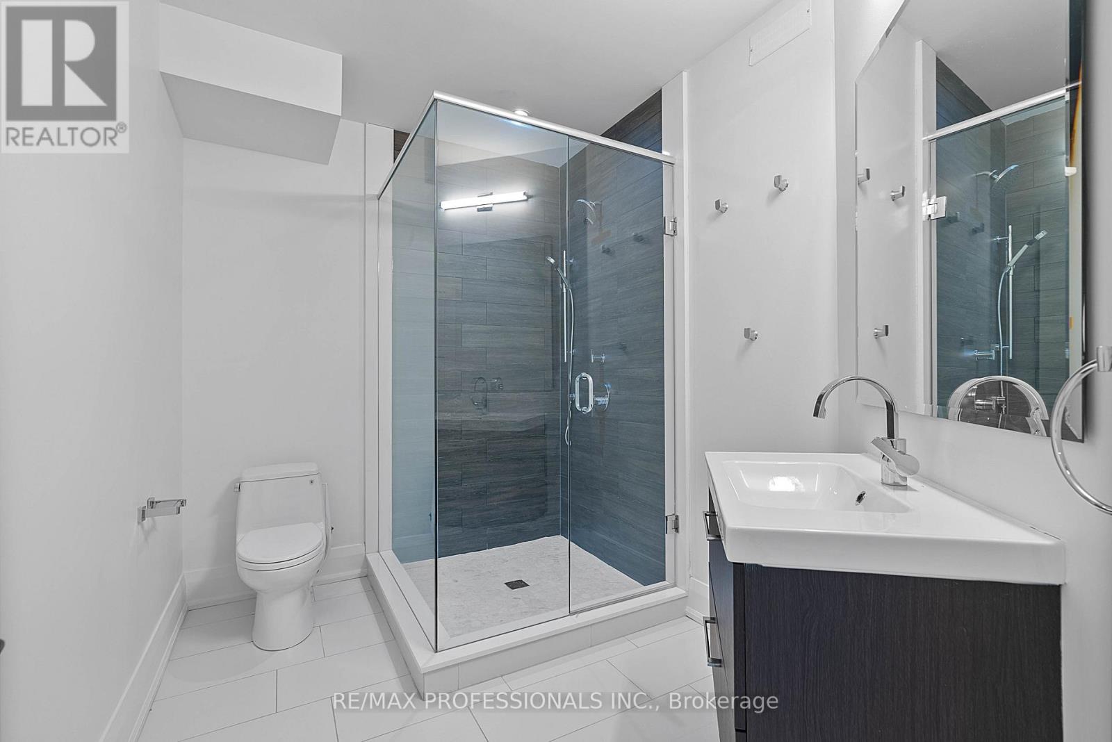 146 Thompson Avenue, Toronto, Ontario  M8Z 3V2 - Photo 6 - W13151384