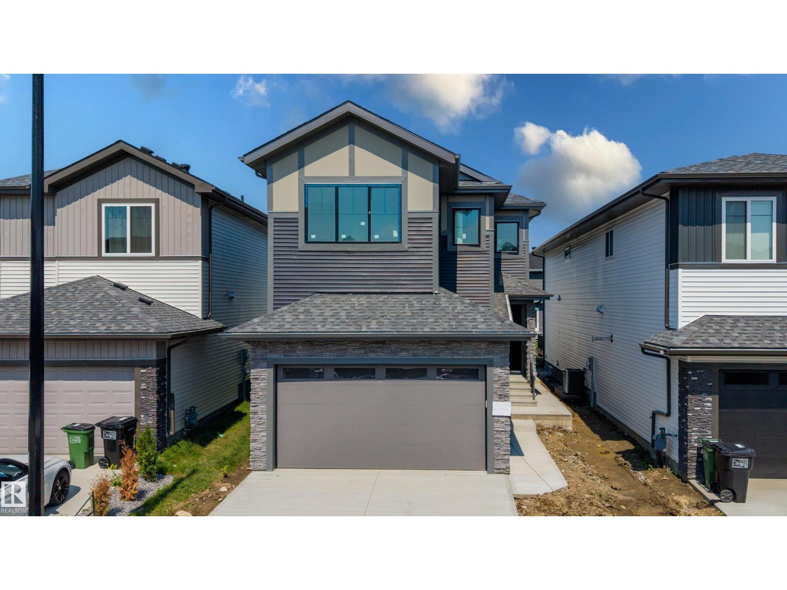 8728 182 Av NW, Edmonton, Alberta  T5Z 2K6 - Photo 2 - E4501692