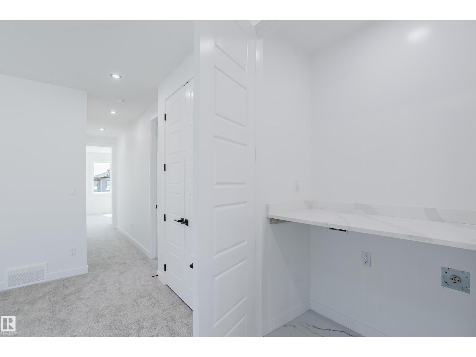 8728 182 Av NW, Edmonton, Alberta  T5Z 2K6 - Photo 39 - E4501692