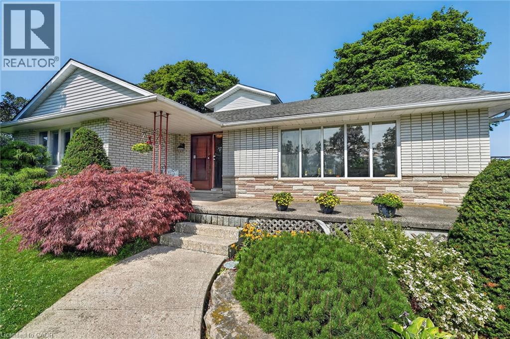 134 Russ Road, Grimsby, Ontario  L3M 4E7 - Photo 2 - 40852266