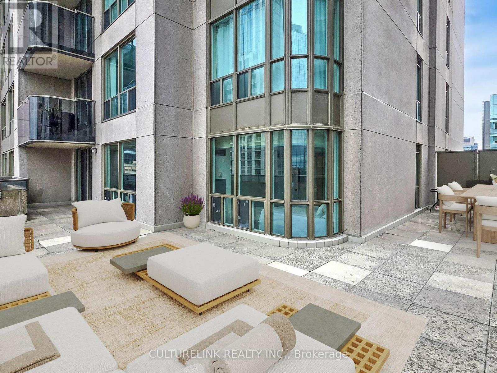 2307 - 750 BAY STREET, Toronto, Ontario