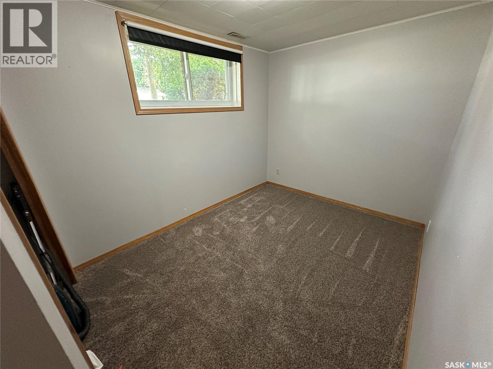 9005 5th Street, Rosthern, Saskatchewan  S0K 3R0 - Photo 17 - SK044264