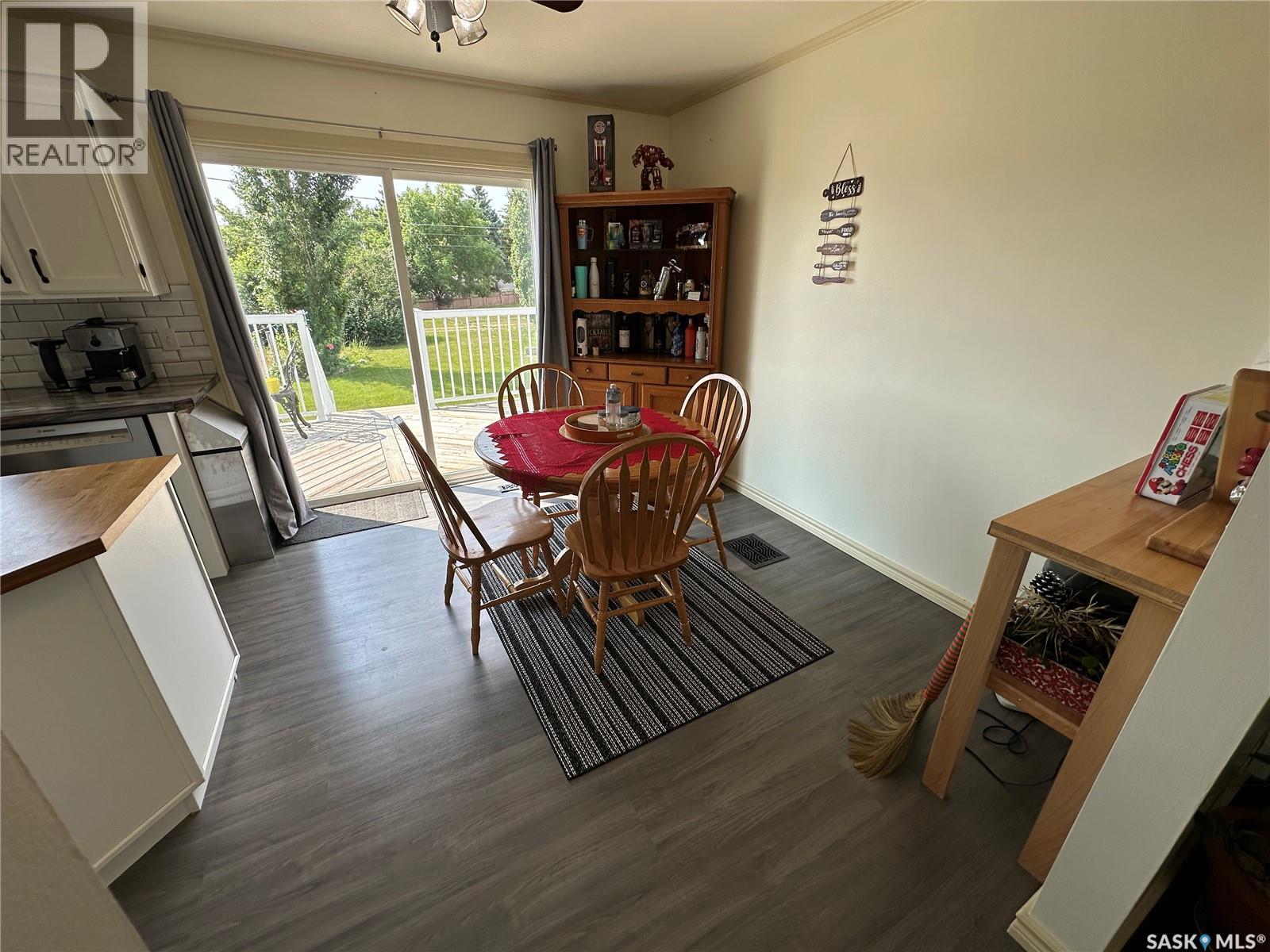 9005 5th Street, Rosthern, Saskatchewan  S0K 3R0 - Photo 7 - SK044264