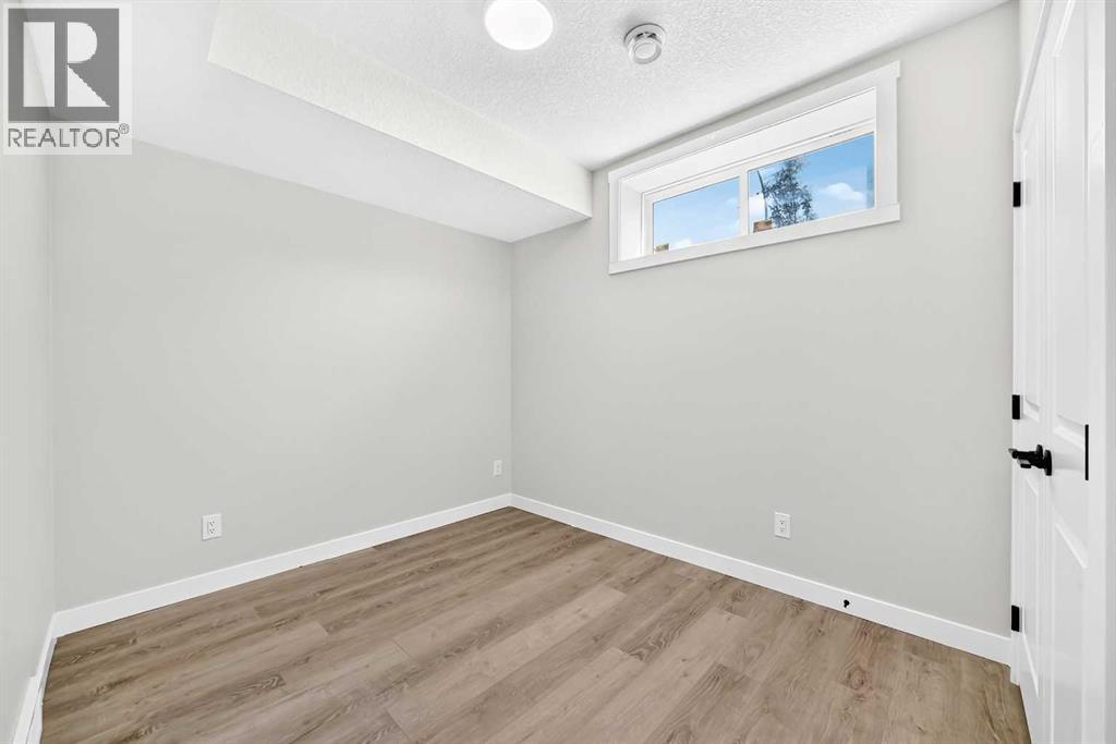 856 Midtown Drive SW, Airdrie, Alberta  T4B 5K9 - Photo 30 - A2333096