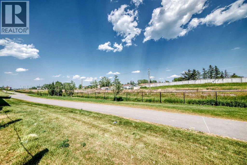 856 Midtown Drive SW, Airdrie, Alberta  T4B 5K9 - Photo 39 - A2333096