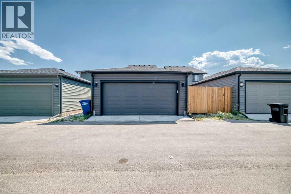 856 Midtown Drive SW, Airdrie, Alberta  T4B 5K9 - Photo 37 - A2333096