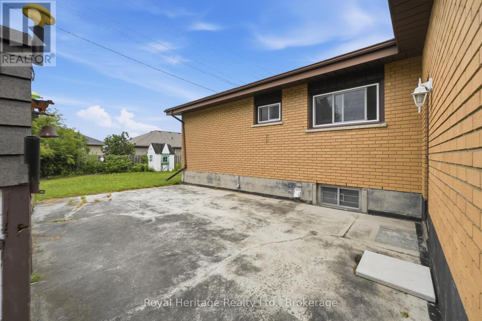 56 Fifth Avenue, Quinte West, Ontario  K8V 5P3 - Photo 34 - X13627544