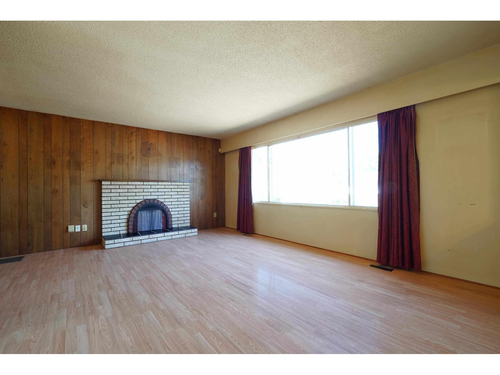 17844 57a Avenue, Surrey, British Columbia  V3S 1J4 - Photo 6 - R3151563