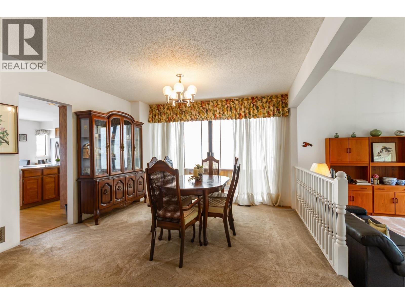1632 Nanaimo Street, New Westminster, British Columbia V3K 4E7 - Photo 3 - R3148254
