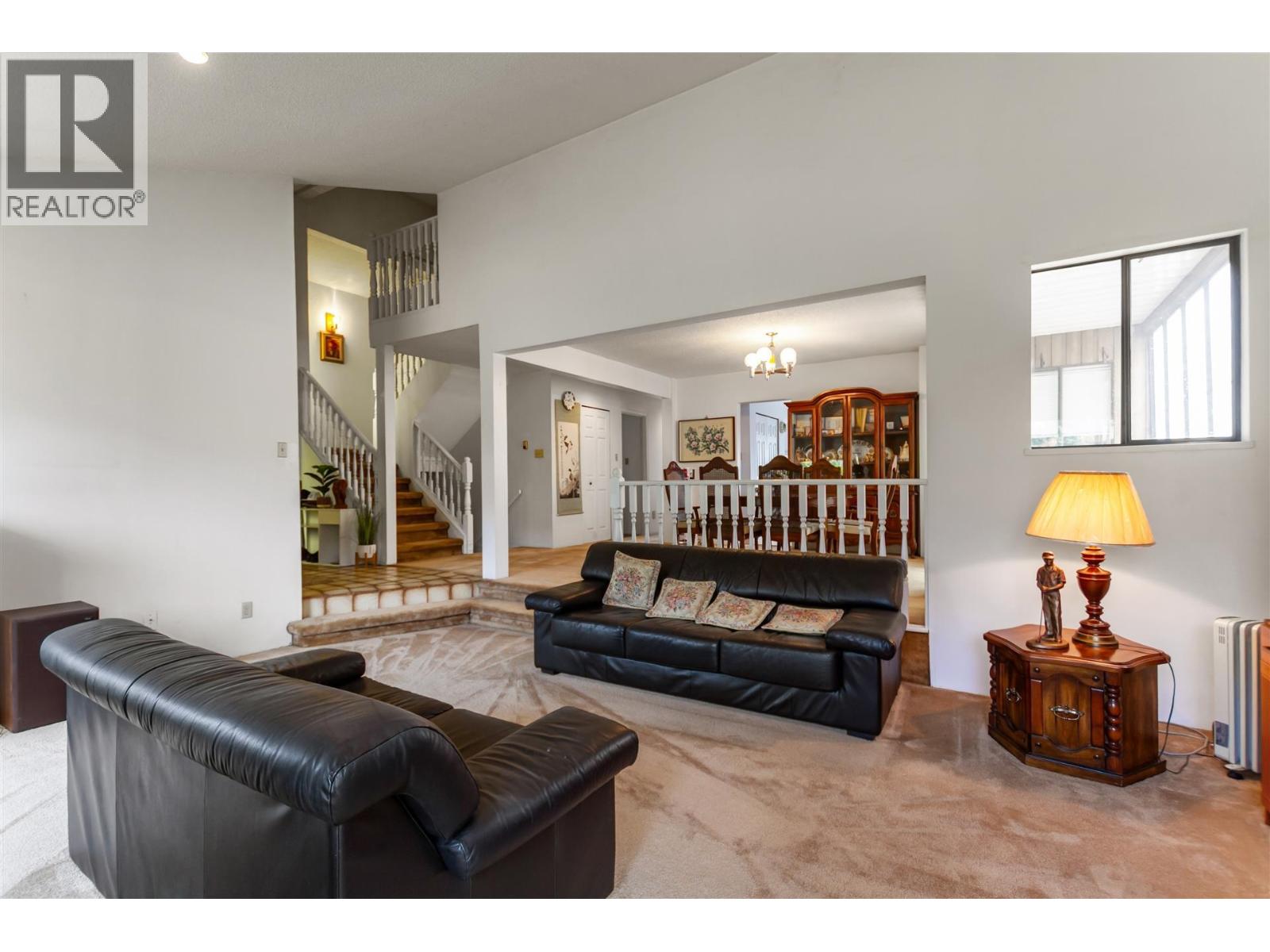 1632 Nanaimo Street, New Westminster, British Columbia V3K 4E7 - Photo 2 - R3148254