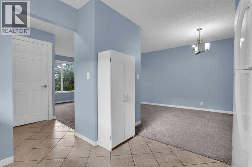 6 Jensen Crescent NE, Airdrie, Alberta  T4B 1P4 - Photo 10 - A2332451