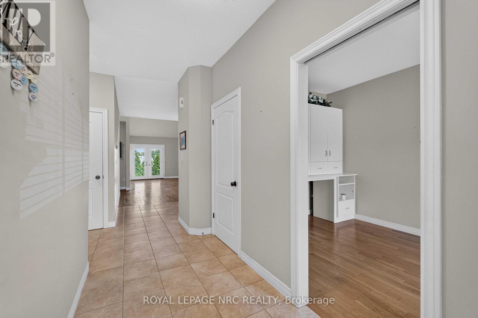82 Maple Street, Port Colborne, Ontario  L3K 6G7 - Photo 4 - X13627542