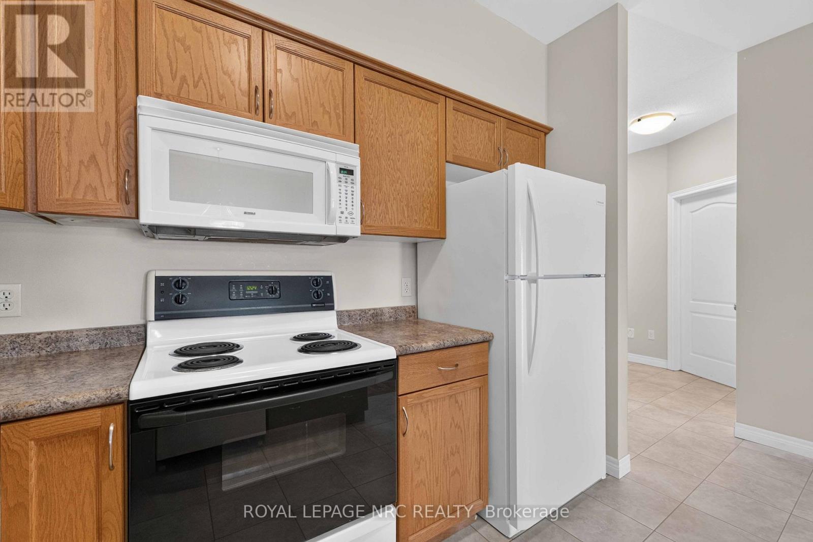 82 Maple Street, Port Colborne, Ontario  L3K 6G7 - Photo 8 - X13627542