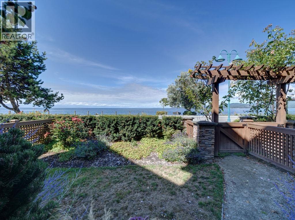105 5160 Davis Bay Road, Sechelt, British Columbia  V7Z 0H3 - Photo 24 - R3151752