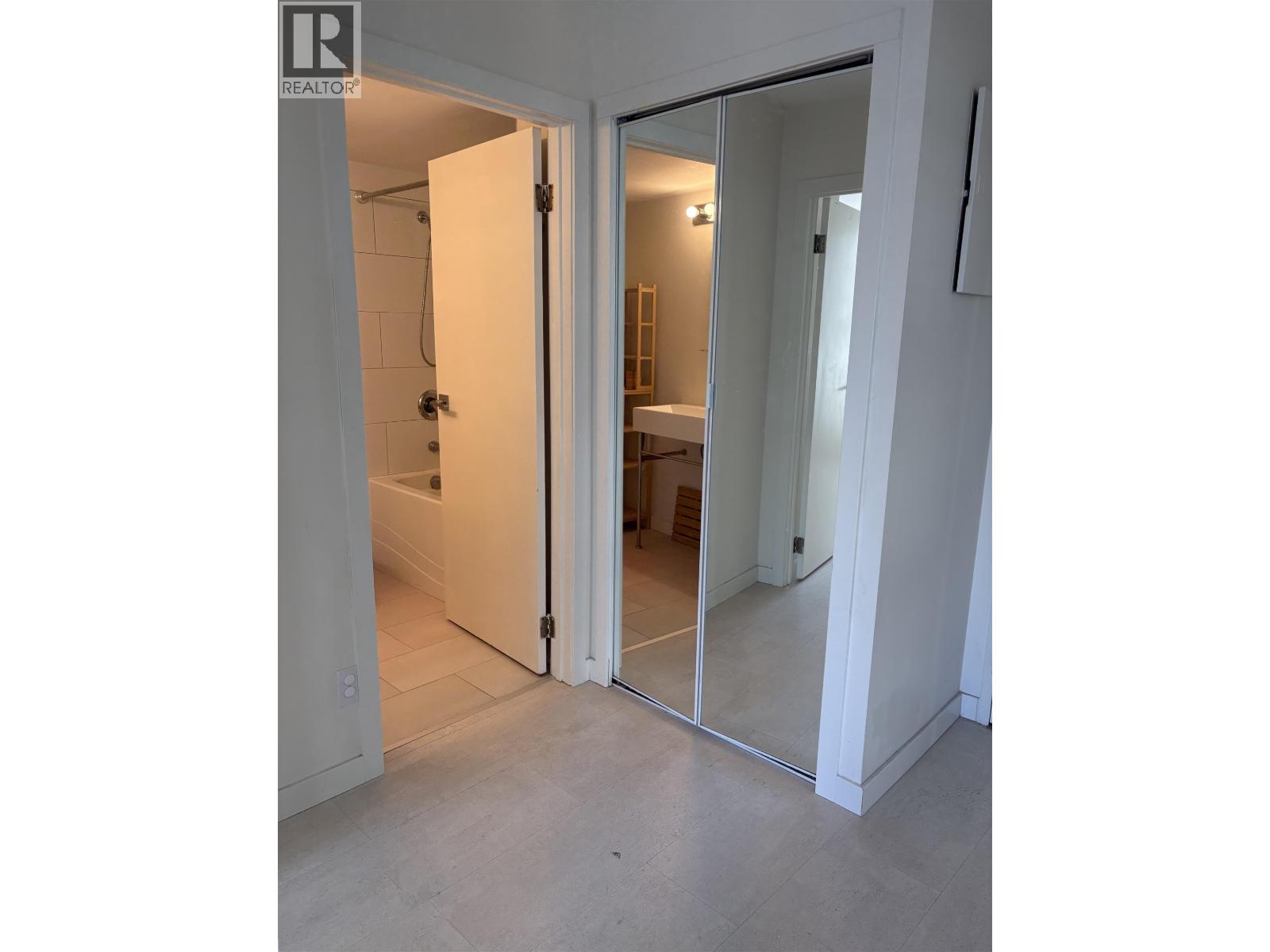 502 1737 Duchess Avenue, West Vancouver, British Columbia  V7V 1P8 - Photo 5 - R3151754