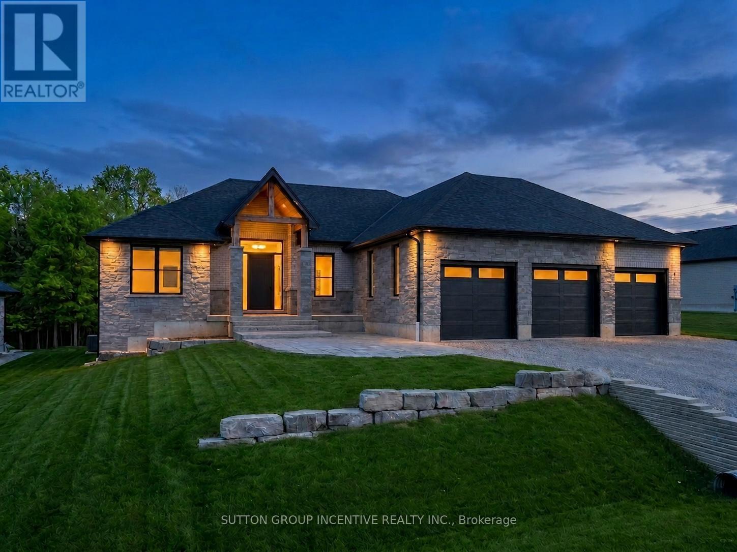 5 JEAN MILLER COURT, Springwater, Ontario
