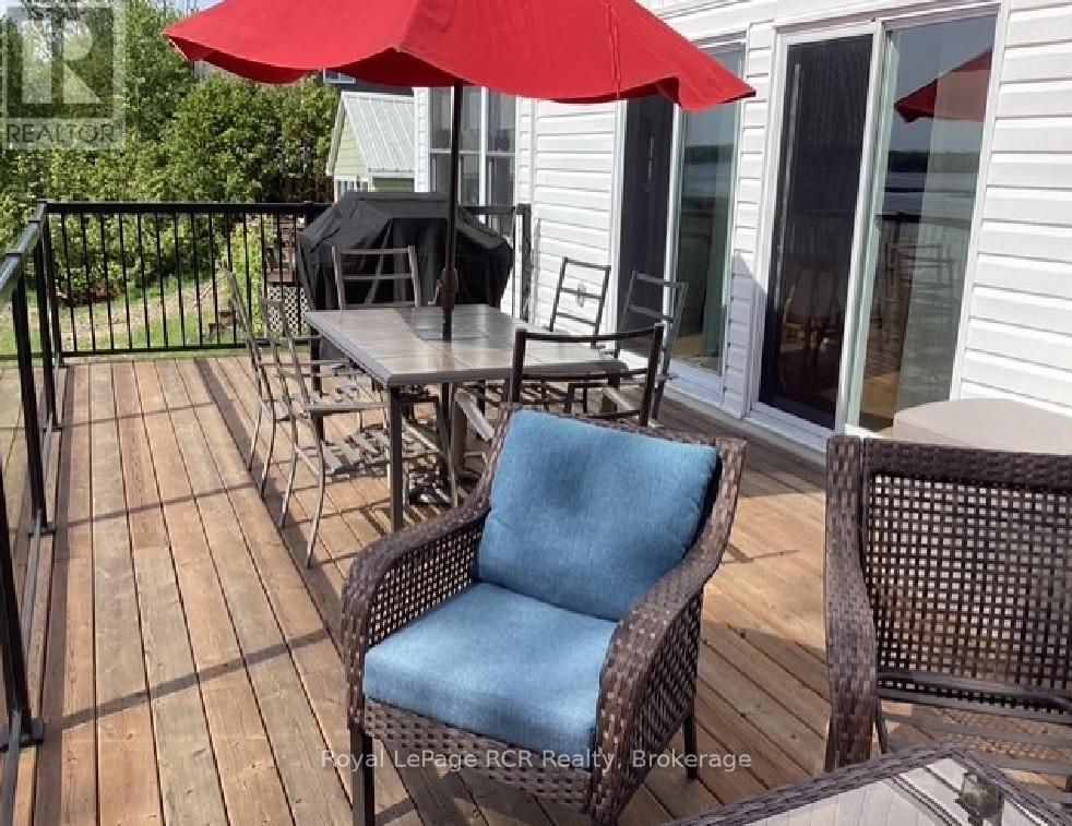 48 Island View Drive N, South Bruce Peninsula, Ontario  N0H 1A0 - Photo 12 - X13627510