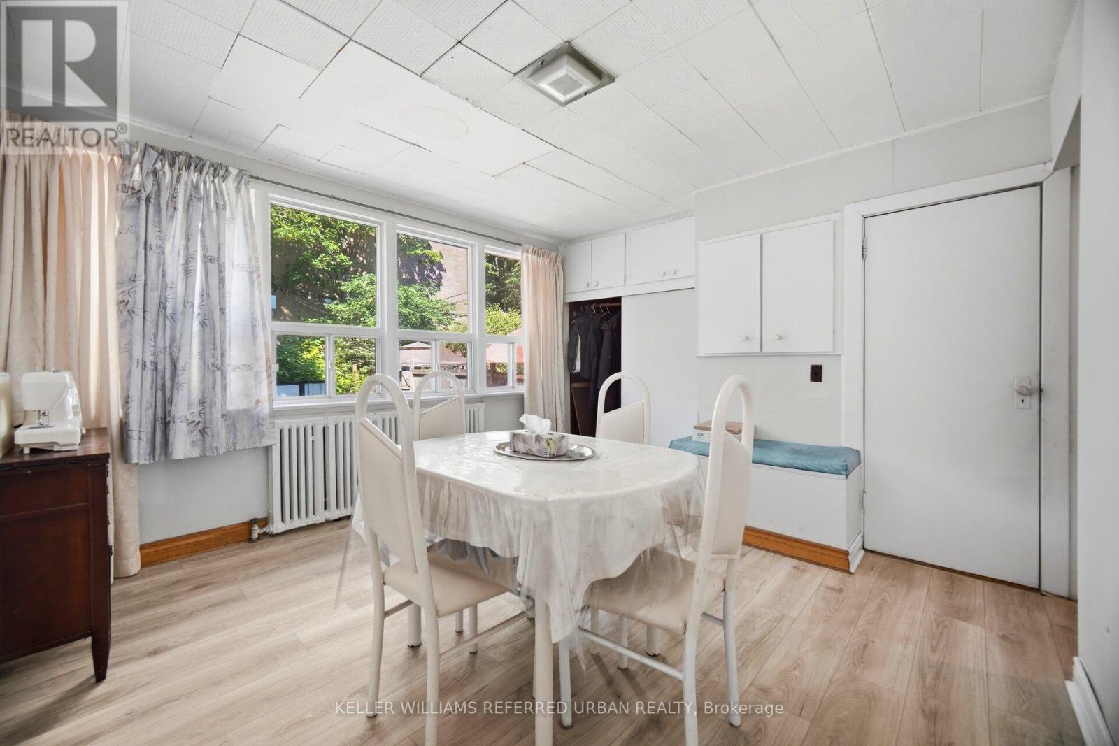 126 Close Avenue, Toronto, Ontario  M6K 2V5 - Photo 10 - W13627516