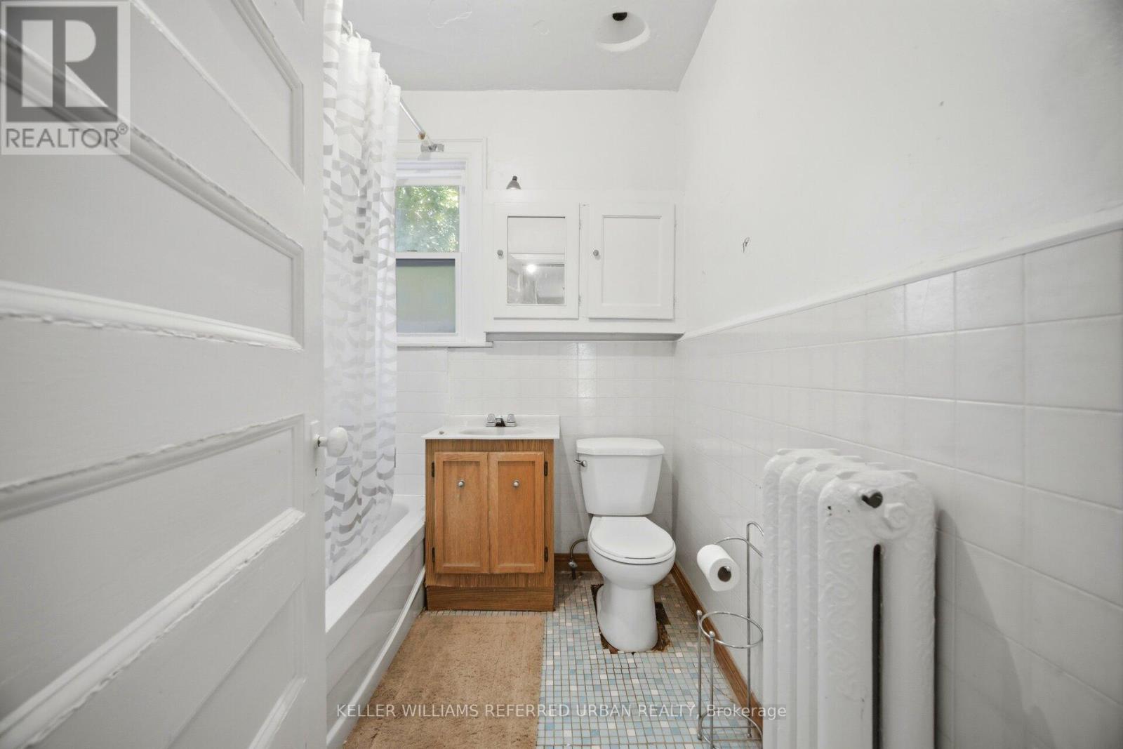 126 Close Avenue, Toronto, Ontario  M6K 2V5 - Photo 29 - W13627516