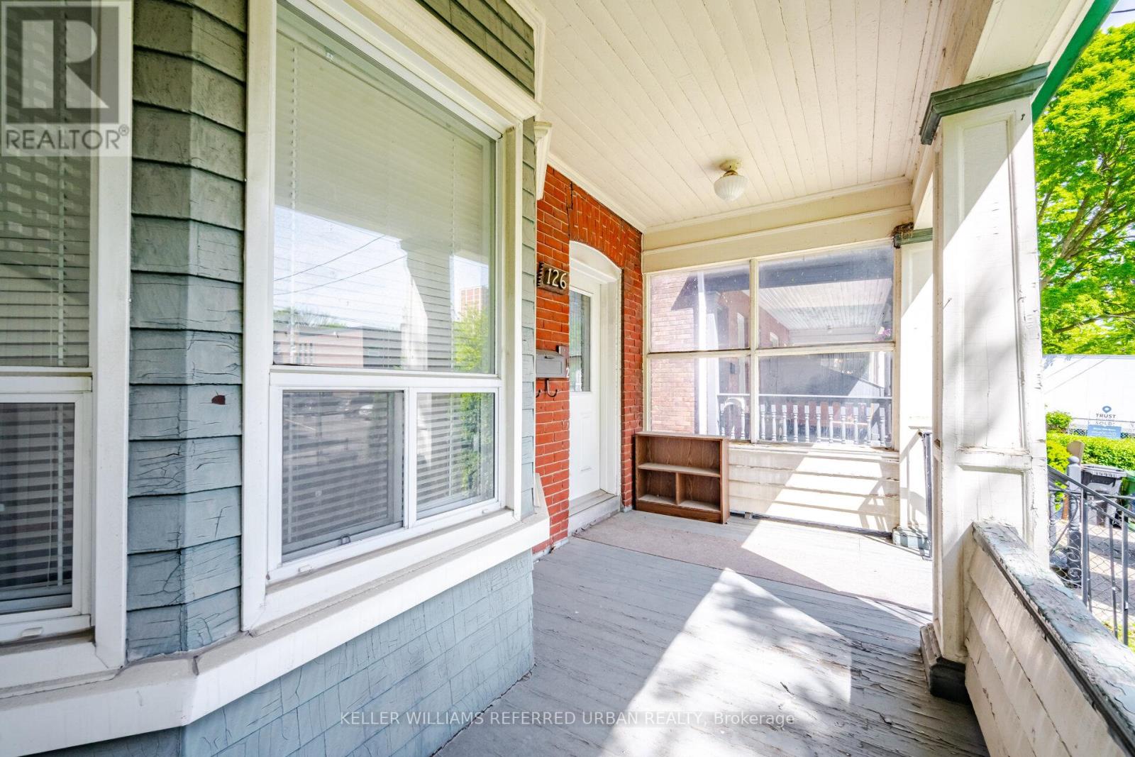 126 Close Avenue, Toronto, Ontario  M6K 2V5 - Photo 3 - W13627516
