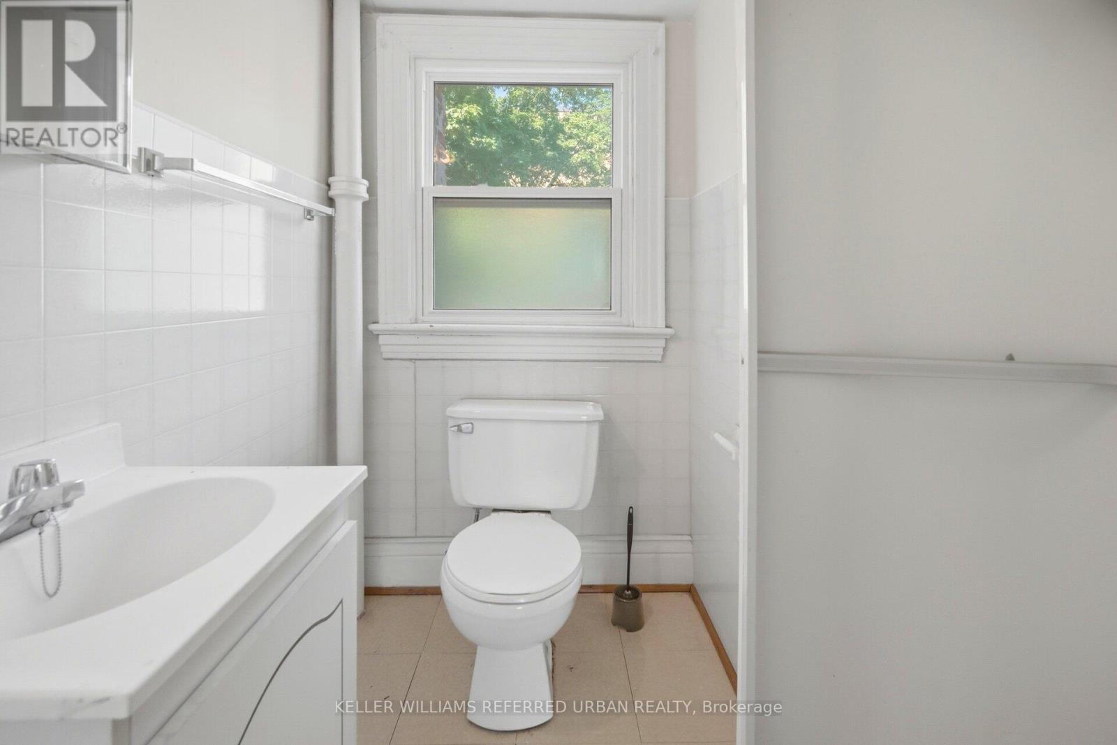 126 Close Avenue, Toronto, Ontario  M6K 2V5 - Photo 36 - W13627516