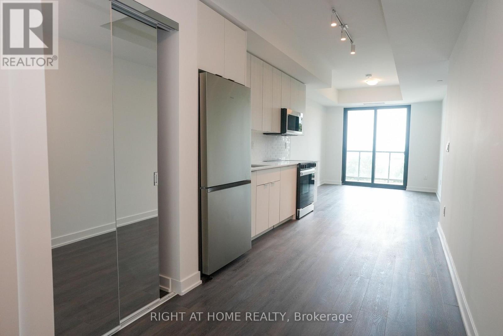 308 - 2075 Lakeshore Road, Burlington, Ontario  L7R 0H3 - Photo 13 - W13627526