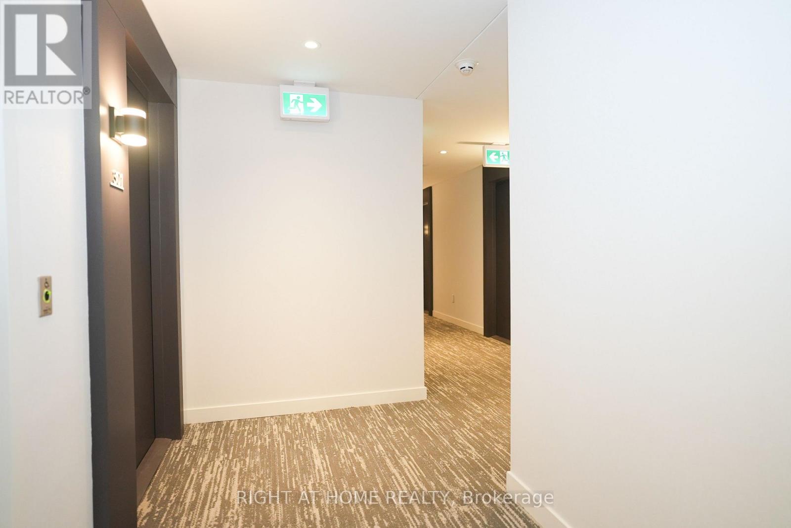 308 - 2075 Lakeshore Road, Burlington, Ontario  L7R 0H3 - Photo 8 - W13627526