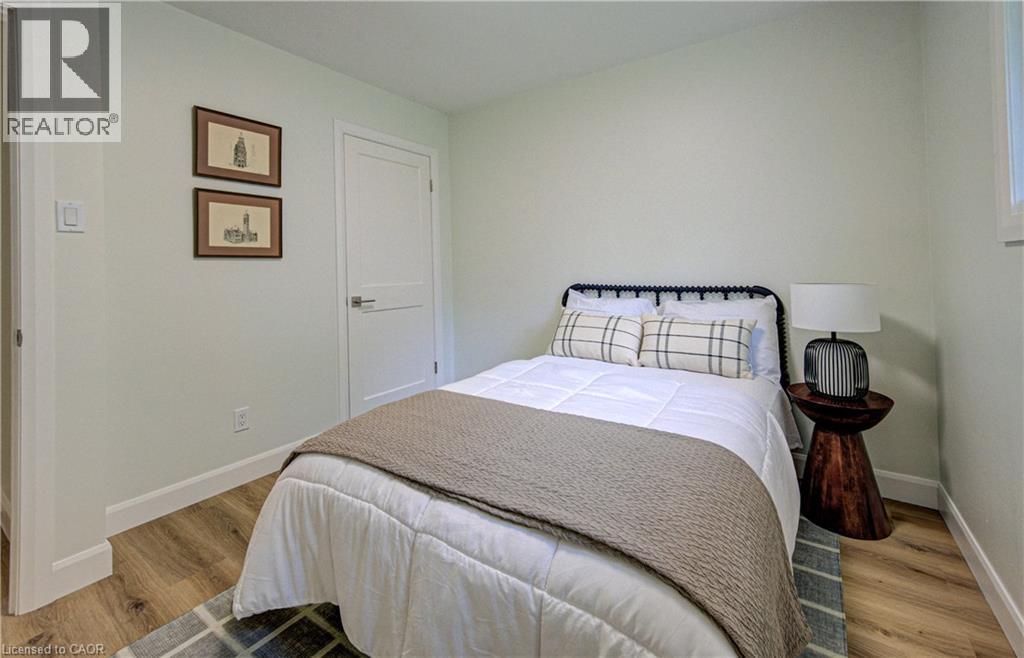 163 Lynnbrook Crescent, Waterloo, Ontario  N2L 4X2 - Photo 23 - 40849052