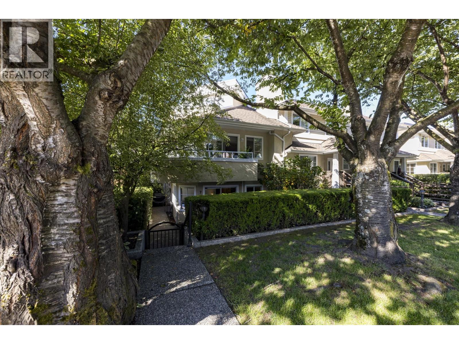 7 249 E 4th Street, North Vancouver, British Columbia  V7L 1J1 - Photo 14 - R3151678