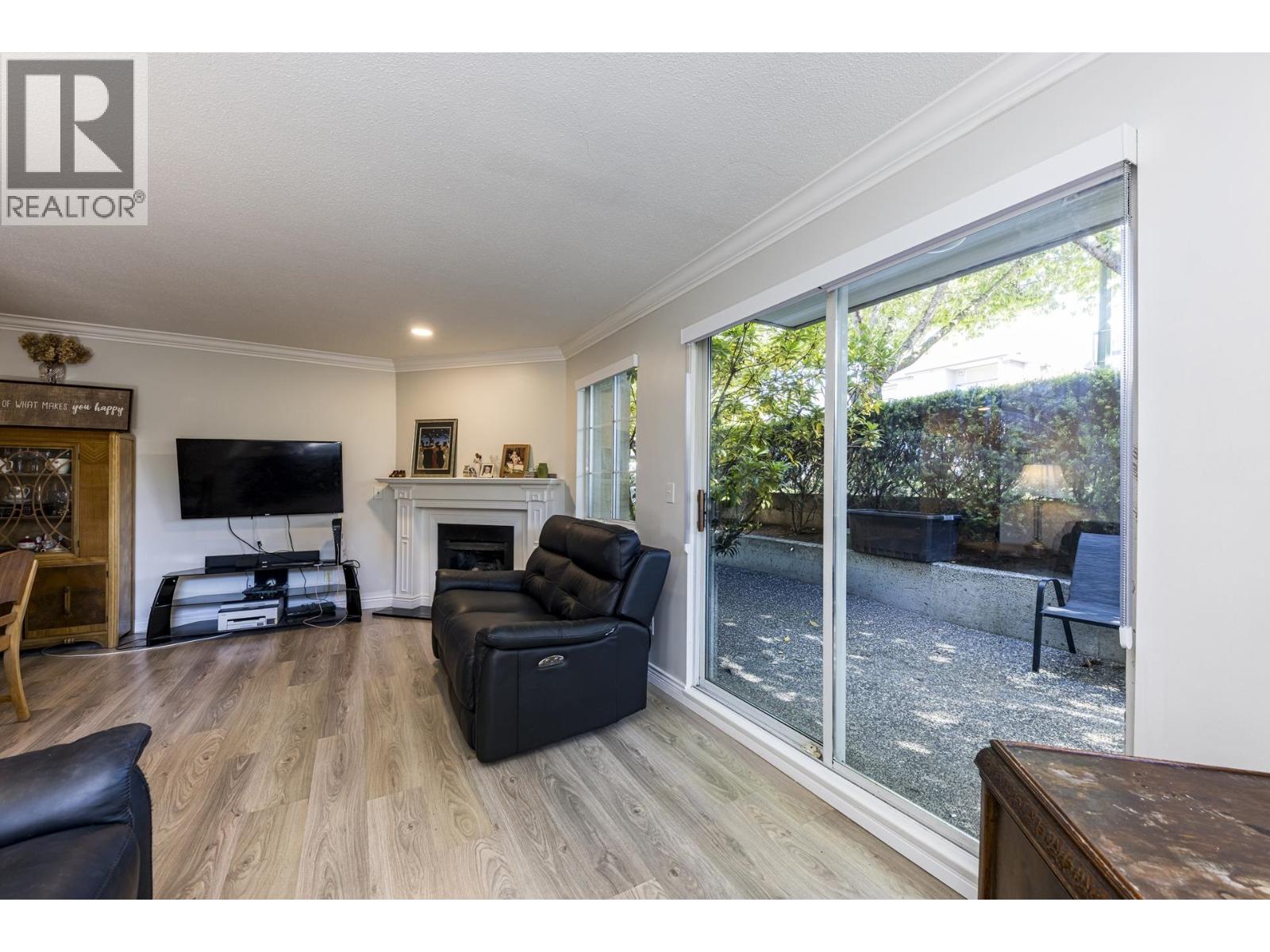 7 249 E 4th Street, North Vancouver, British Columbia  V7L 1J1 - Photo 4 - R3151678