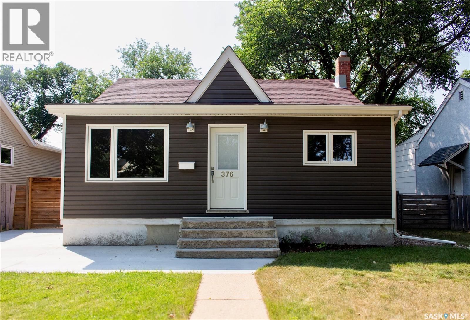 376 6th AVENUE NW, Swift Current, Saskatchewan